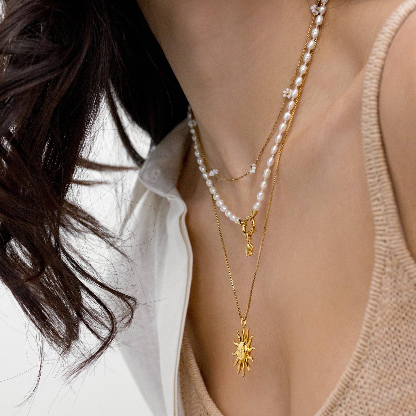 Sugar Blossom - Josey Necklace (White + Gold)