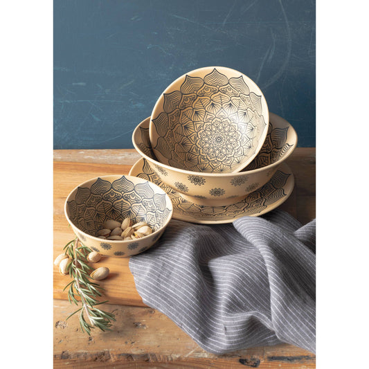 Mandala Stamped Plate 8.5 Inch