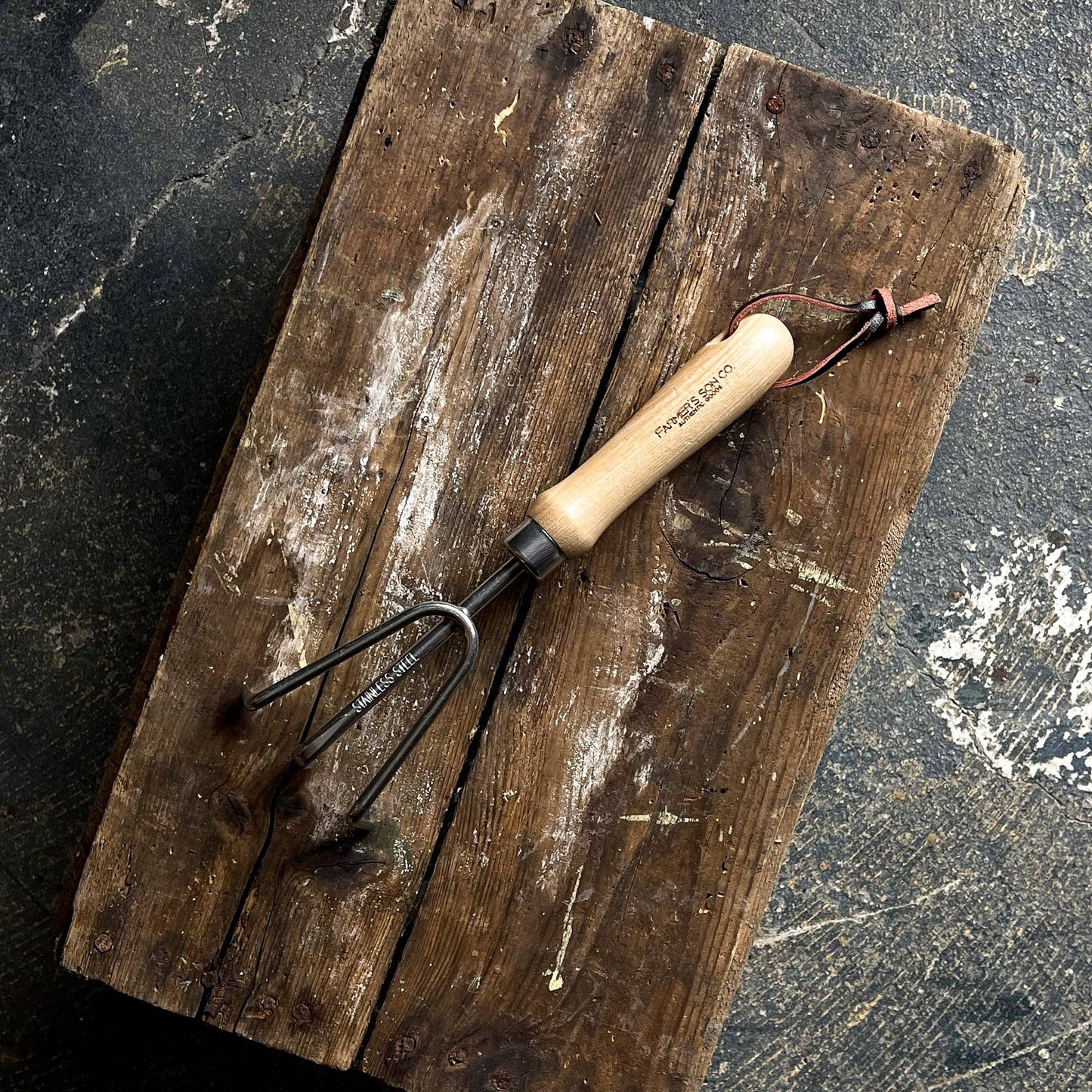 Hand Cultivator