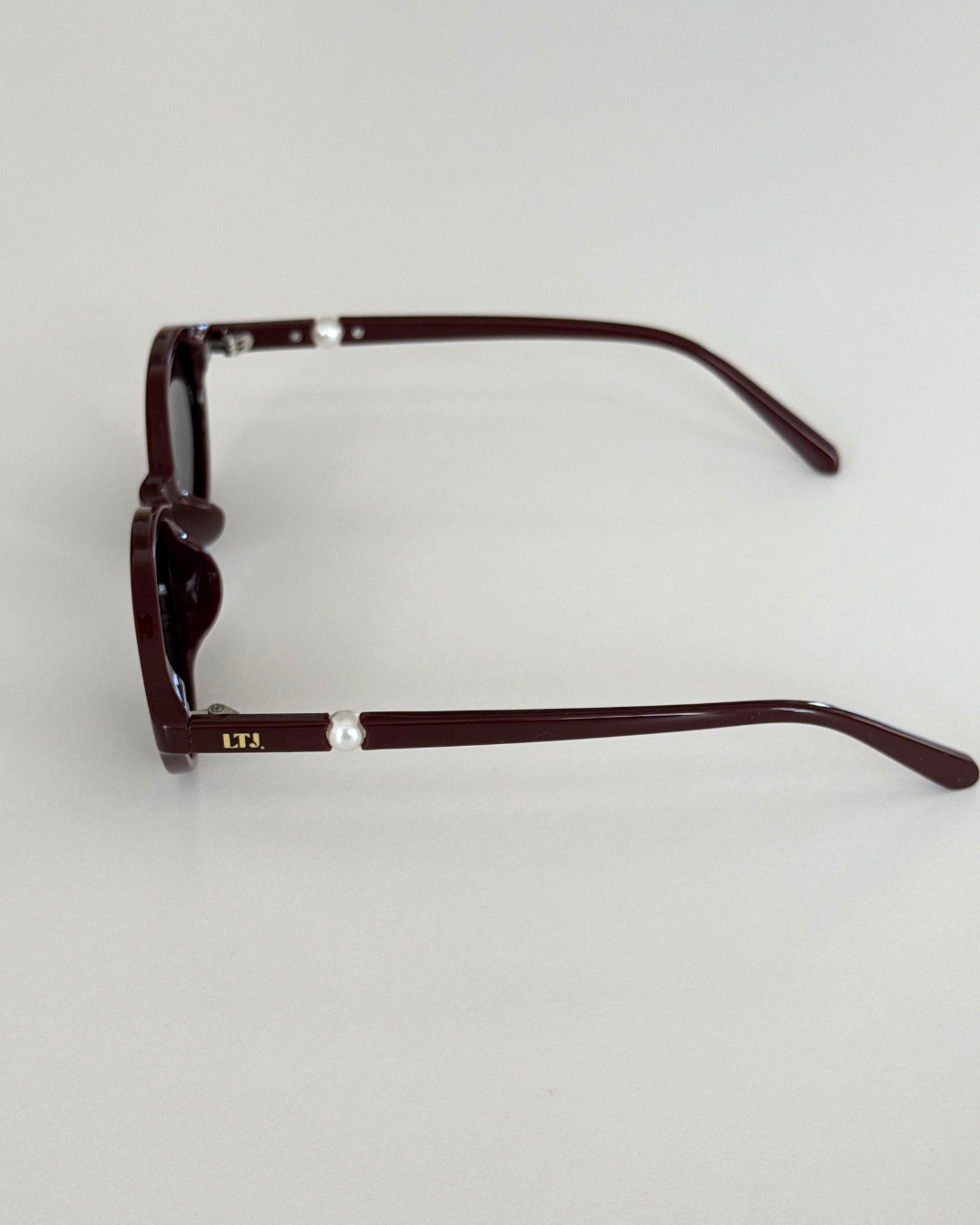 Cherry Oval Sunglasses