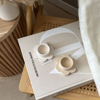Daisy Tea Light Candle Holder