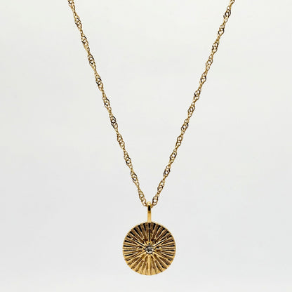 Sol Pendant Necklace