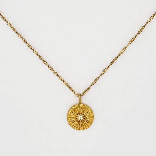 Sol Pendant Necklace
