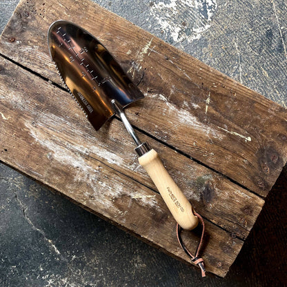 Hand Trowel