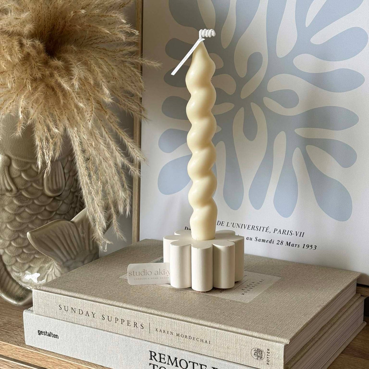 Daisy Taper Candle Holder