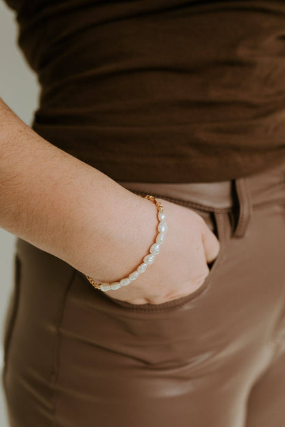 Figaro + Pearl Bracelet